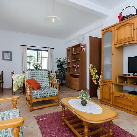 Villa With Private Pool Near Benagil & Marinha Beach فيلة